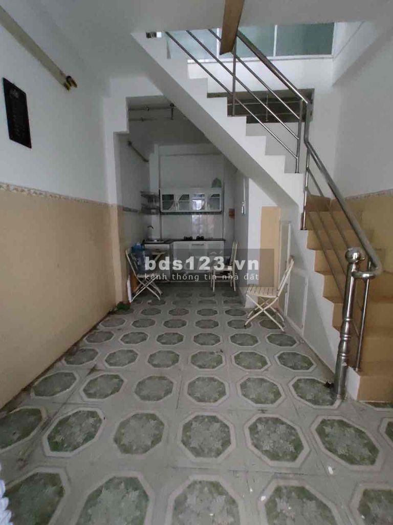 Bán nhà riêng tại đường Nơ Trang long bình thạnh