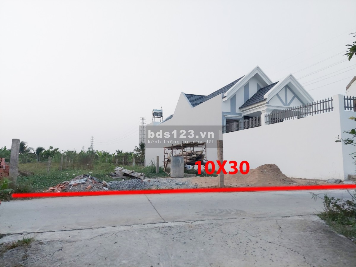 Bán đất nền 158m2 thổ cư, giá 800 triệu, Bến Lức - Long An