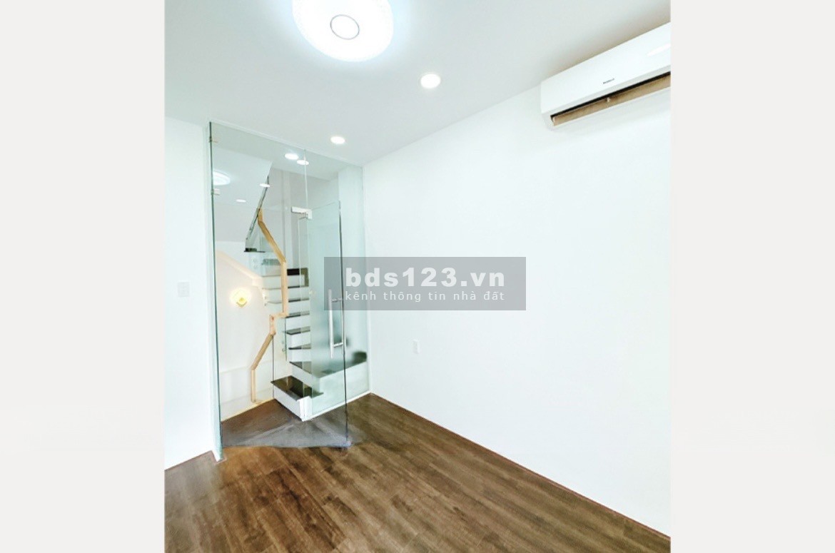 Kẹt tiền bán nhà nhanh thu hồi vốn giảm 500tr còn 2tỷ540 ở Phan Tây Hồ, Phú Nhuận