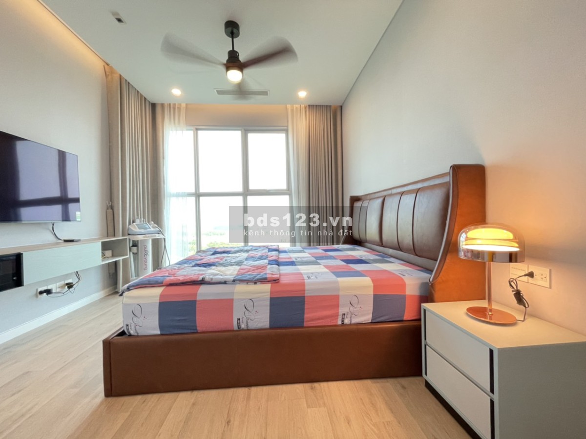 Chính chủ cần bán căn hộ 1 cặp liền nhau, đã đập thông vách
