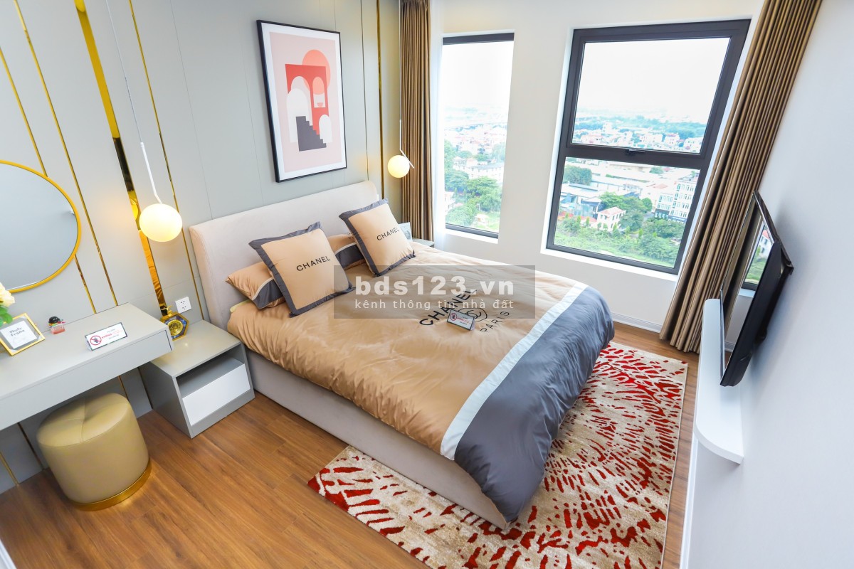 Bán căn hộ mới 3 ngủ - 105 m2 - 3.28 tỷ, gần Phố Cổ, cắt lỗ gần 1 tỷ so với hợp đồng, full nội thất