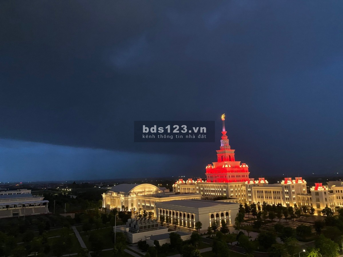 Bán chung cư căn góc 3PN2VS FULL ĐỒ chỉ 2.25 tỷ Vinhomes Ocean Park Gia Lâm. LH 0981881131