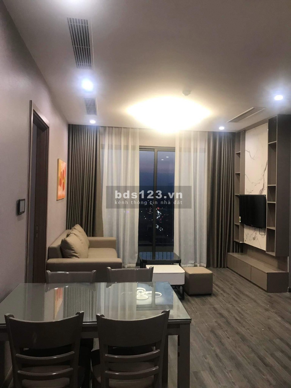 Cắt lỗ bán căn hộ vị trí góc 3N 2VS tầng trung, view ngoại khu tại Zempark chỉ 3.3 tỷ 0965 479 380