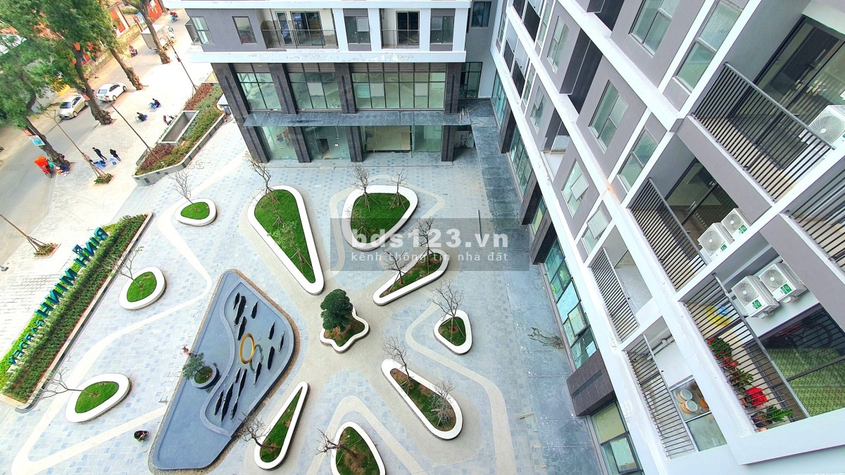Bán căn hộ mới 3 ngủ - 105 m2 - 3.28 tỷ, gần Phố Cổ, cắt lỗ gần 1 tỷ so với hợp đồng, full nội thất