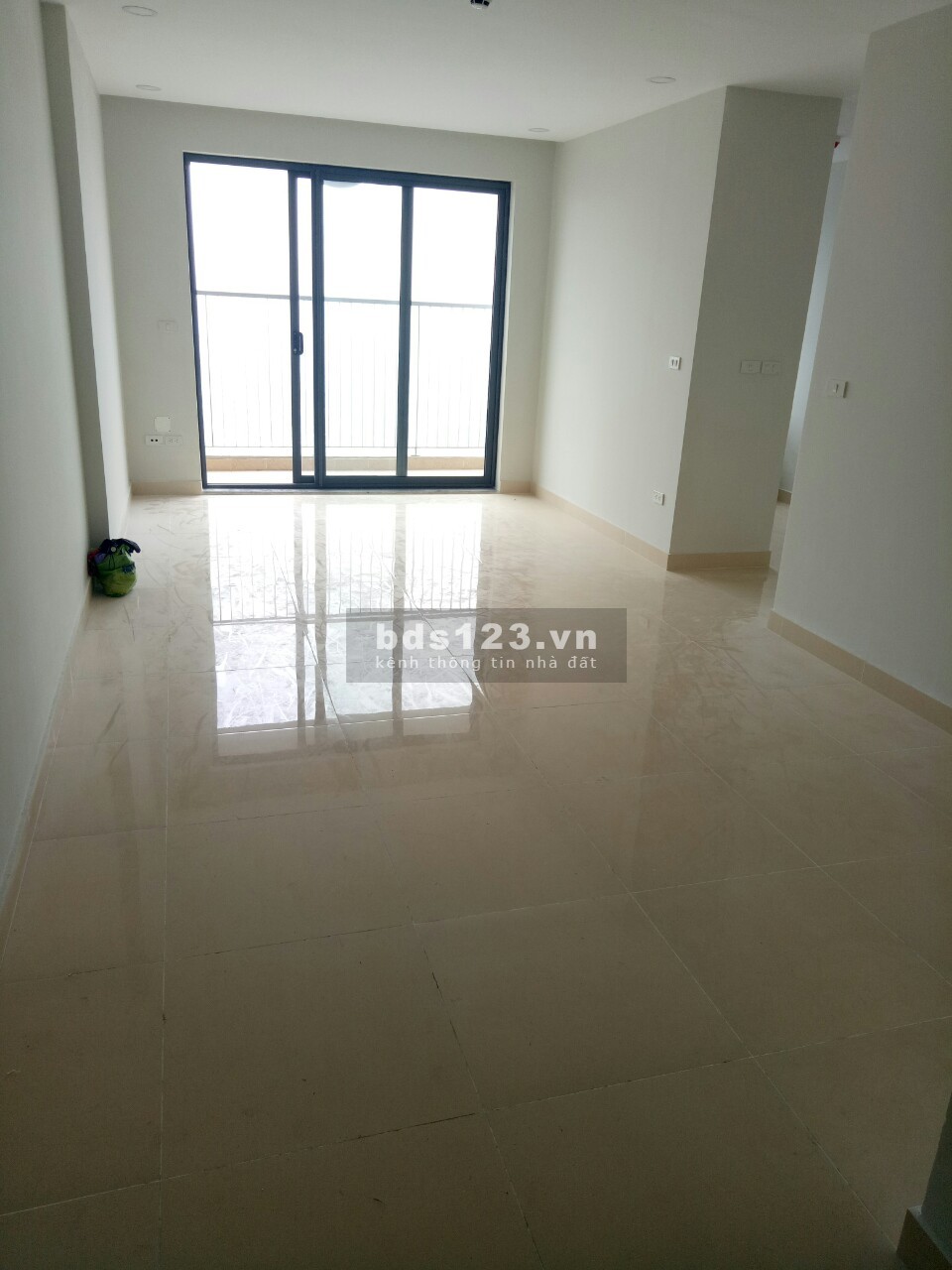 Cho thuê căn góc 02 chung cư XUÂN MAI RIVERSIDE