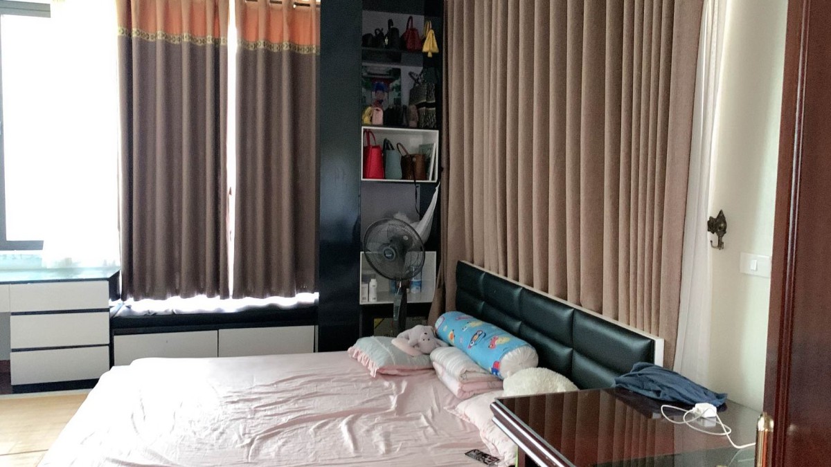 Bán nhà ngõ 189 Nguyễn Ngọc Vũ lô góc, xe con tránh, kinh doanh khủng, chung cư mini phối kết hợp