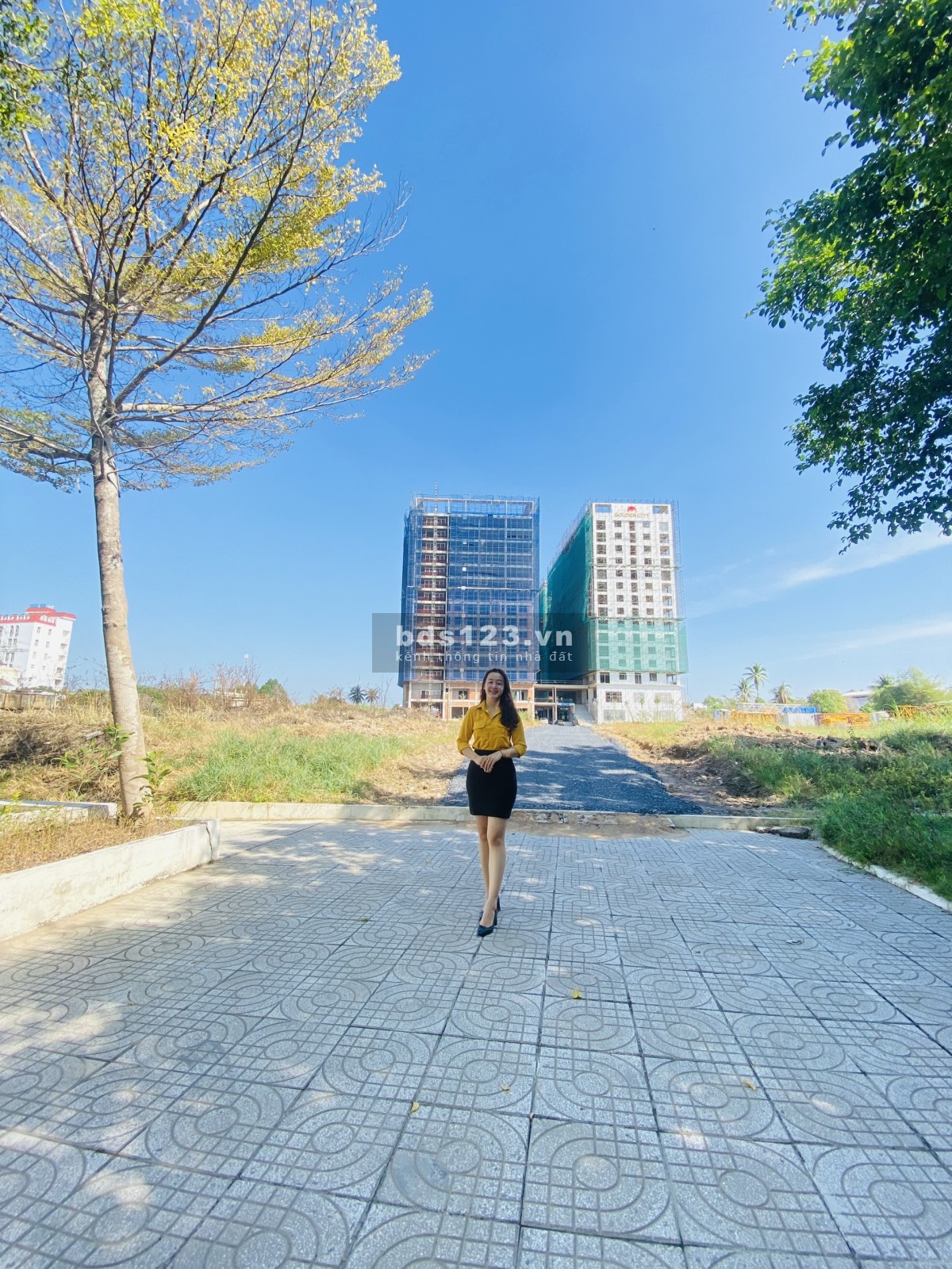 Bán căn hộ 2 phòng ngủ, 2 nhà vệ sinh. Sổ hồng lâu dài