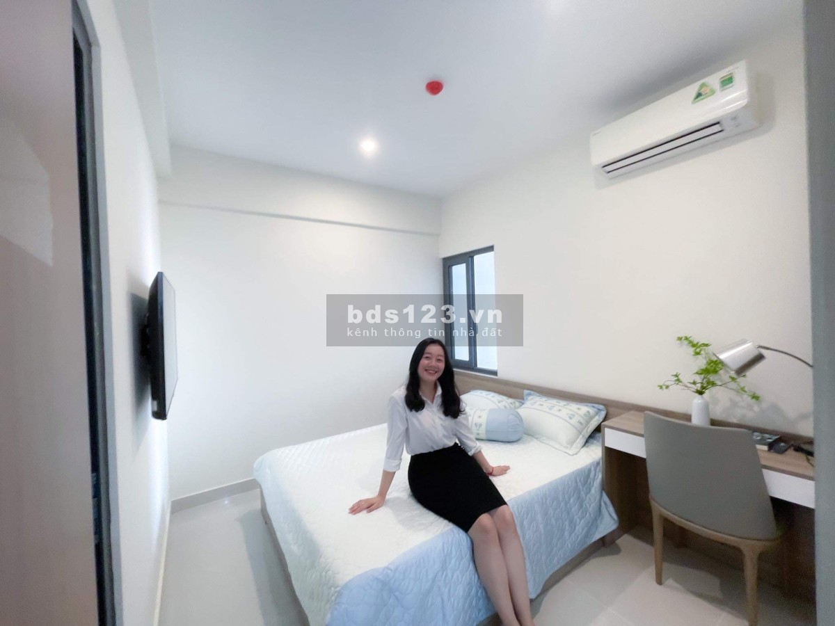 Bán căn hộ 2 phòng ngủ, 2 nhà vệ sinh. Sổ hồng lâu dài