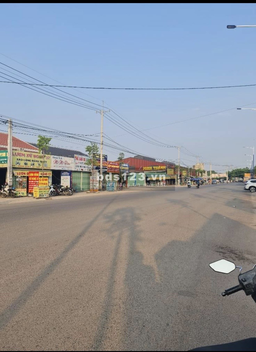Bán gấp sào đất 500m2 giá 425tr, p Minh Hưng, BP