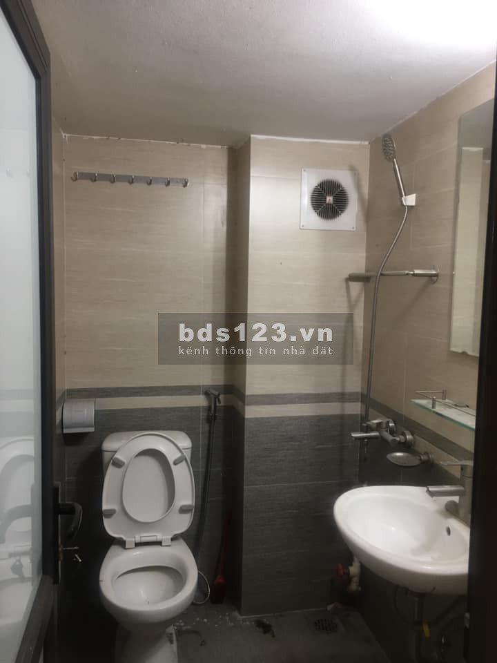Cho thuê nhà số 57C mặt đường Mễ Trì đối diện The Manor