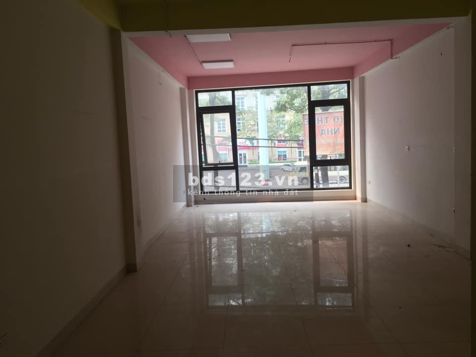 Cho thuê nhà số 57C mặt đường Mễ Trì đối diện The Manor