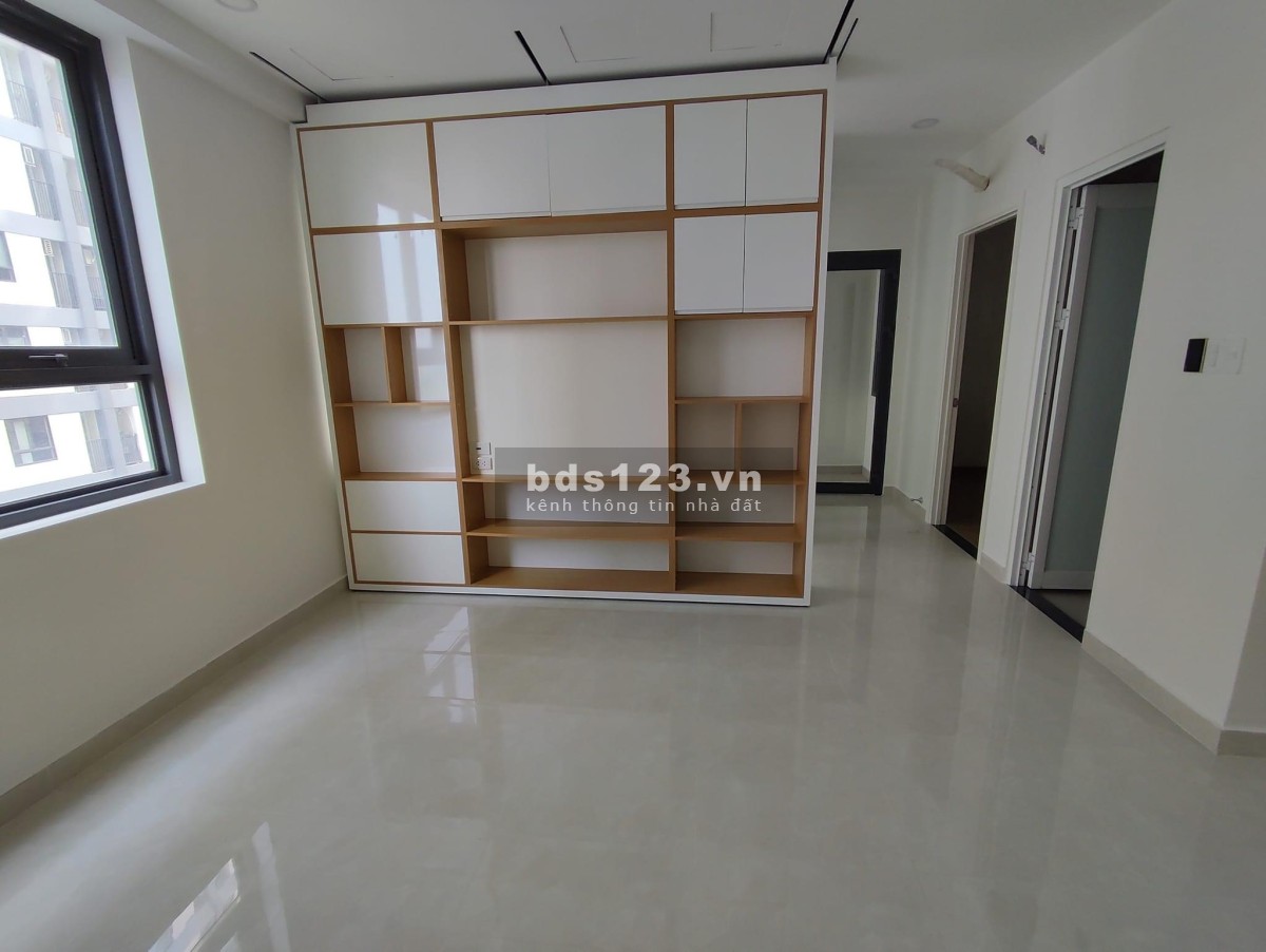 Chính chủ bán căn hộ lỗ 100trieu căn hộ SAIGON INTELA Dt 50m2 thiết kế 2pn 2 wc