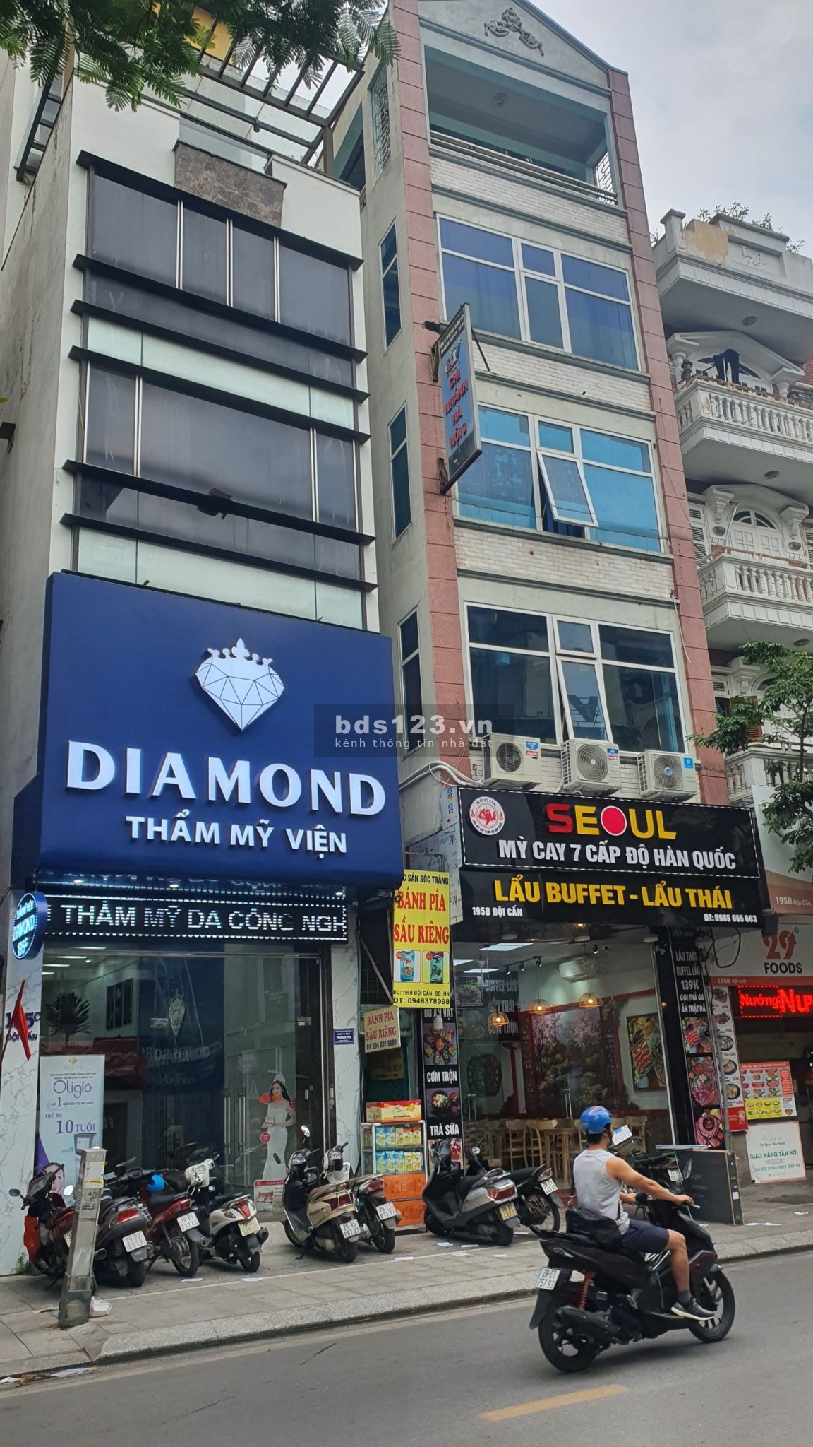 Bán nhà mặt phố Nguyễn Thái Học, Ba Đình. 105m, 3T, MT 4,5m, 42Ty. Phố Vip, Hiếm nhà bán, Kinh Doanh