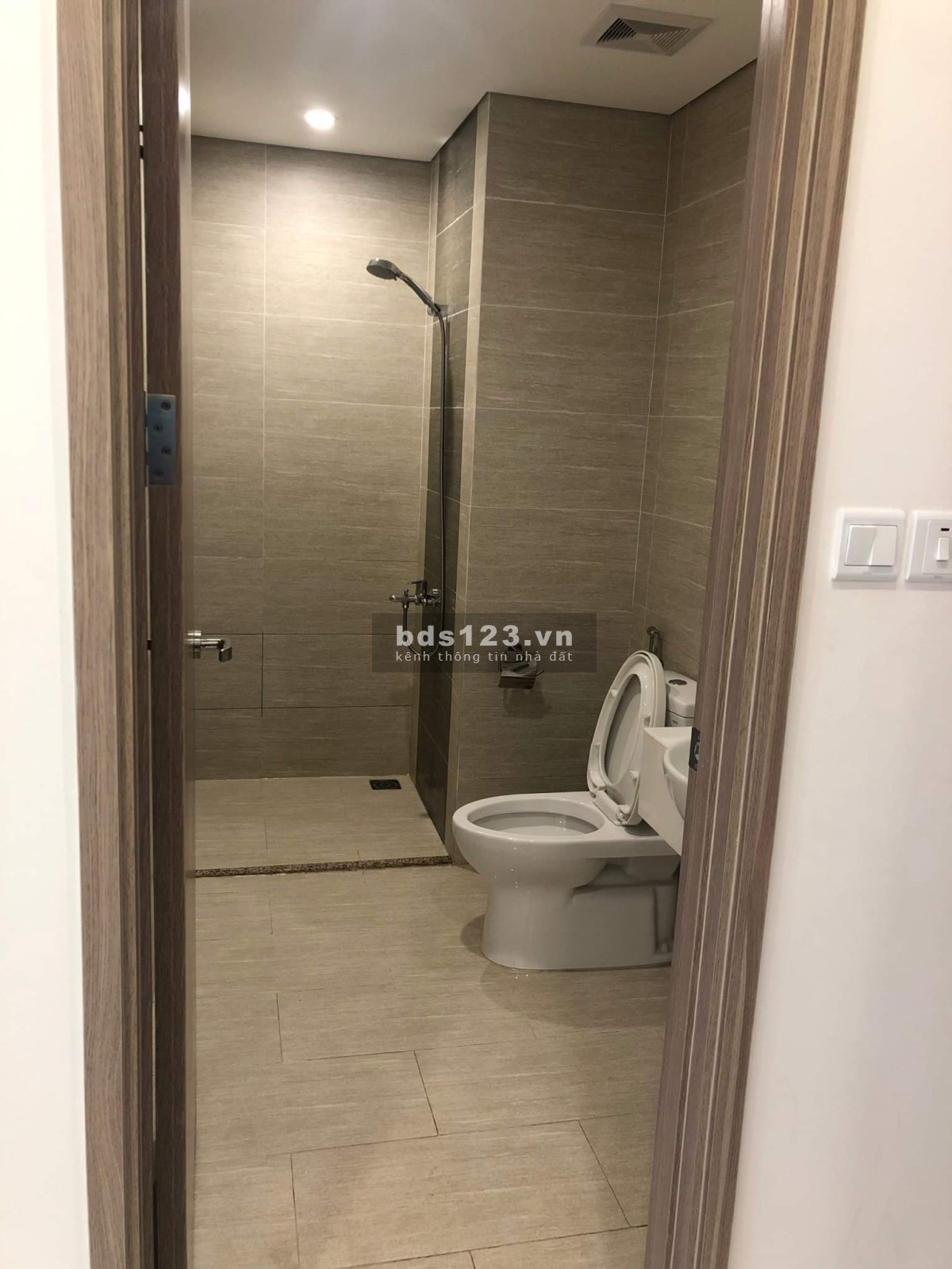 Bán căn hộ Vinhomes Smart City 43m2 (1PN1 +1) giá 1.68 tỷ