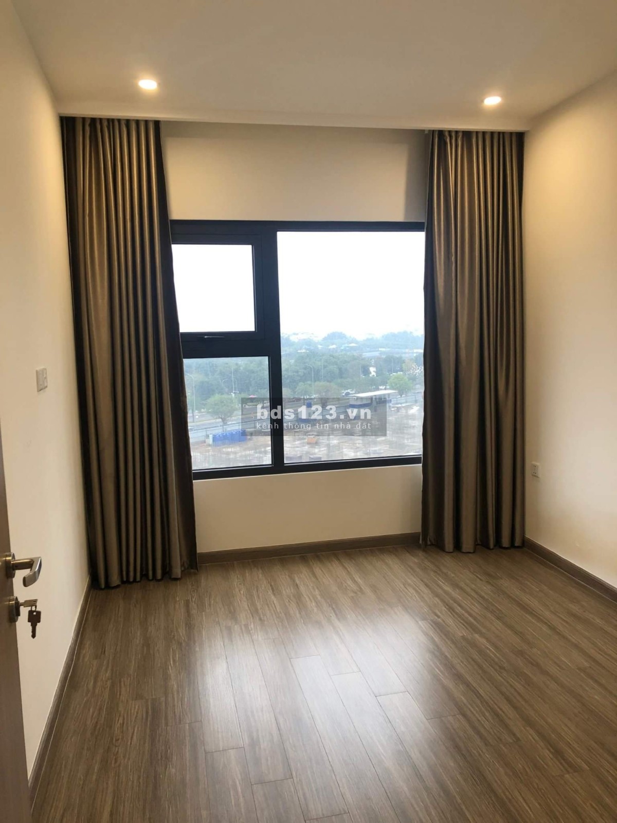Bán căn hộ Vinhomes Smart City 43m2 (1PN1 +1) giá 1.68 tỷ