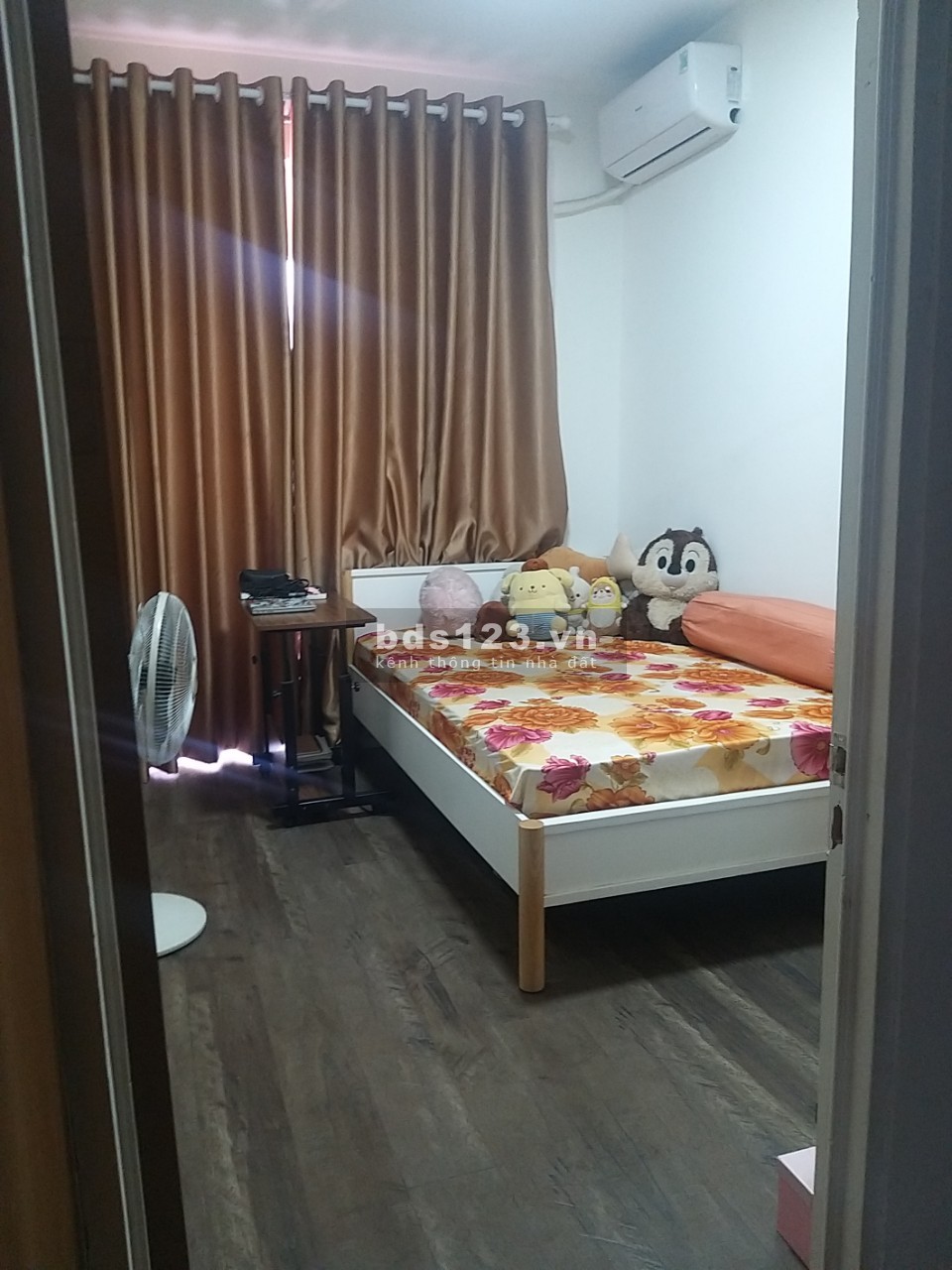 Bán gấp căn hộ 64m2 tầng 3 C/C Hưng Vượng Q7