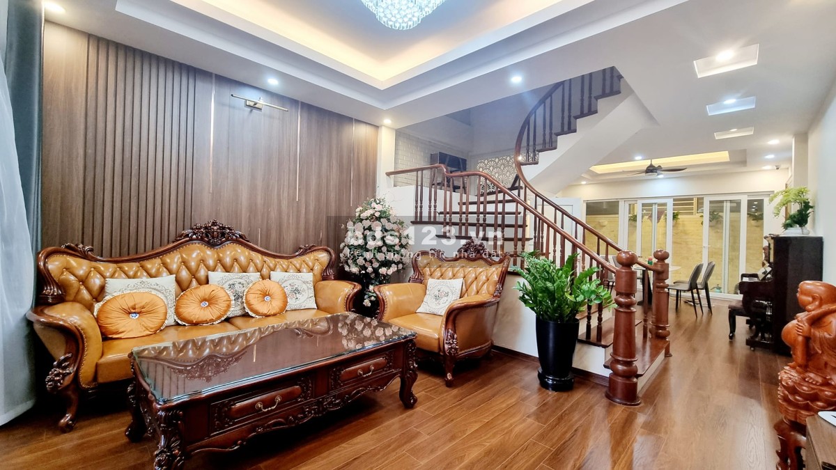 Nhà đẹp mặt phố Dương Đình Nghệ Cầu Giấy trường học tiện ích bãi xe, 55m2x4T, MT 6m, 6.5tỷ