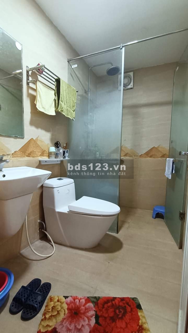 Bán nhà đẹp 5 tầng, vỉa hè ô tô tránh - kinh doanh sầm uất ngày đêm - tiện ích xung quanh ngập tràn