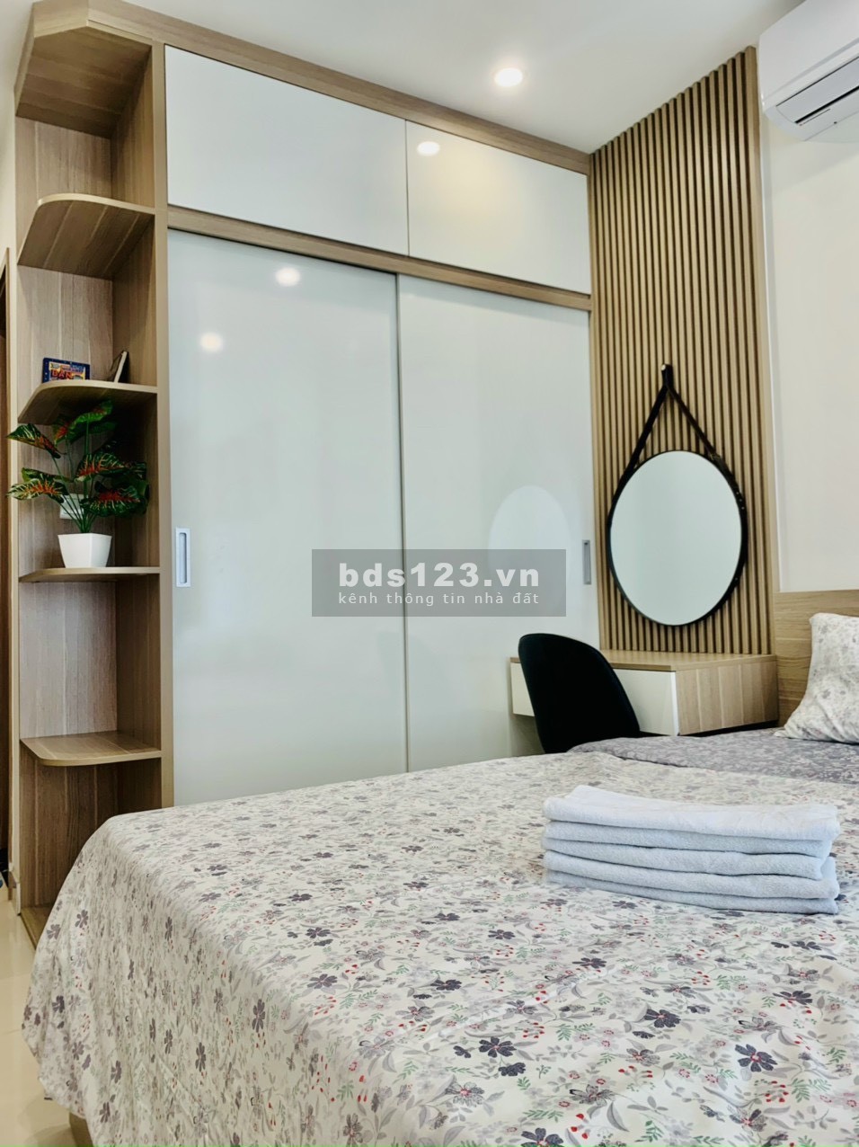 Cho thuê căn Studio, full đồ, Vin Smart City, 7tr/th, 0888516777