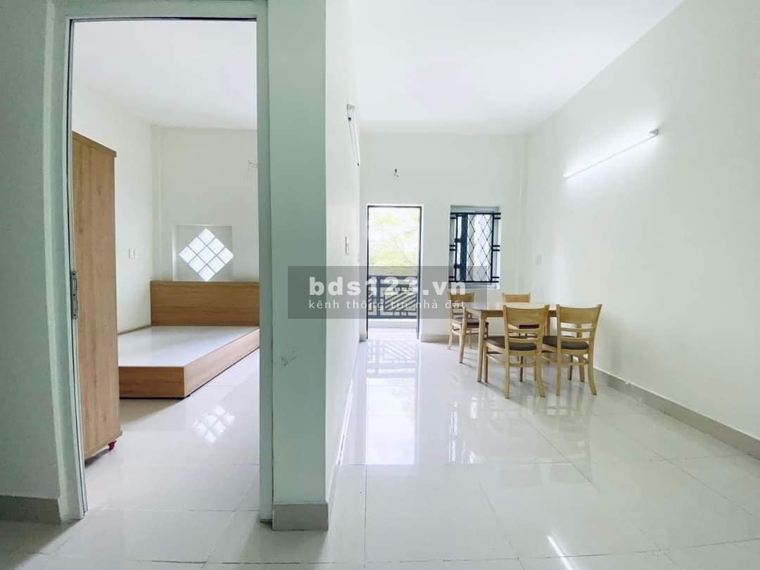 Cho thuê phòng Studio mới, đẹp, có nội thất, WC riêng. DT 20 - 45m2, giá từ 3 tr/th, giảm giá 10%