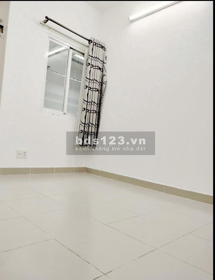 Bán căn hộ 65m2 C/C Lotus Garden Q.Tân Phú Tầng 15