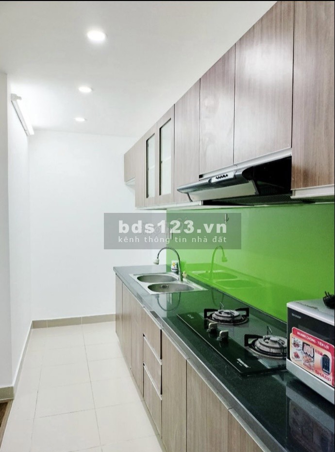 Bán căn hộ 65m2 C/C Lotus Garden Q.Tân Phú Tầng 15
