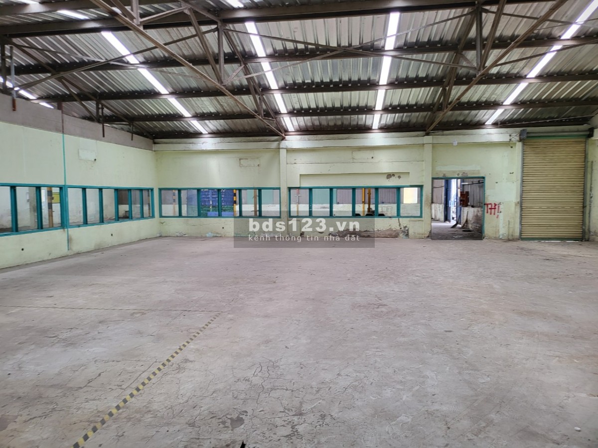 Cần cho thuê 1000m2 nhà xưởng ngay đường Kha Vạn Cân Thủ Đức giá rẻ