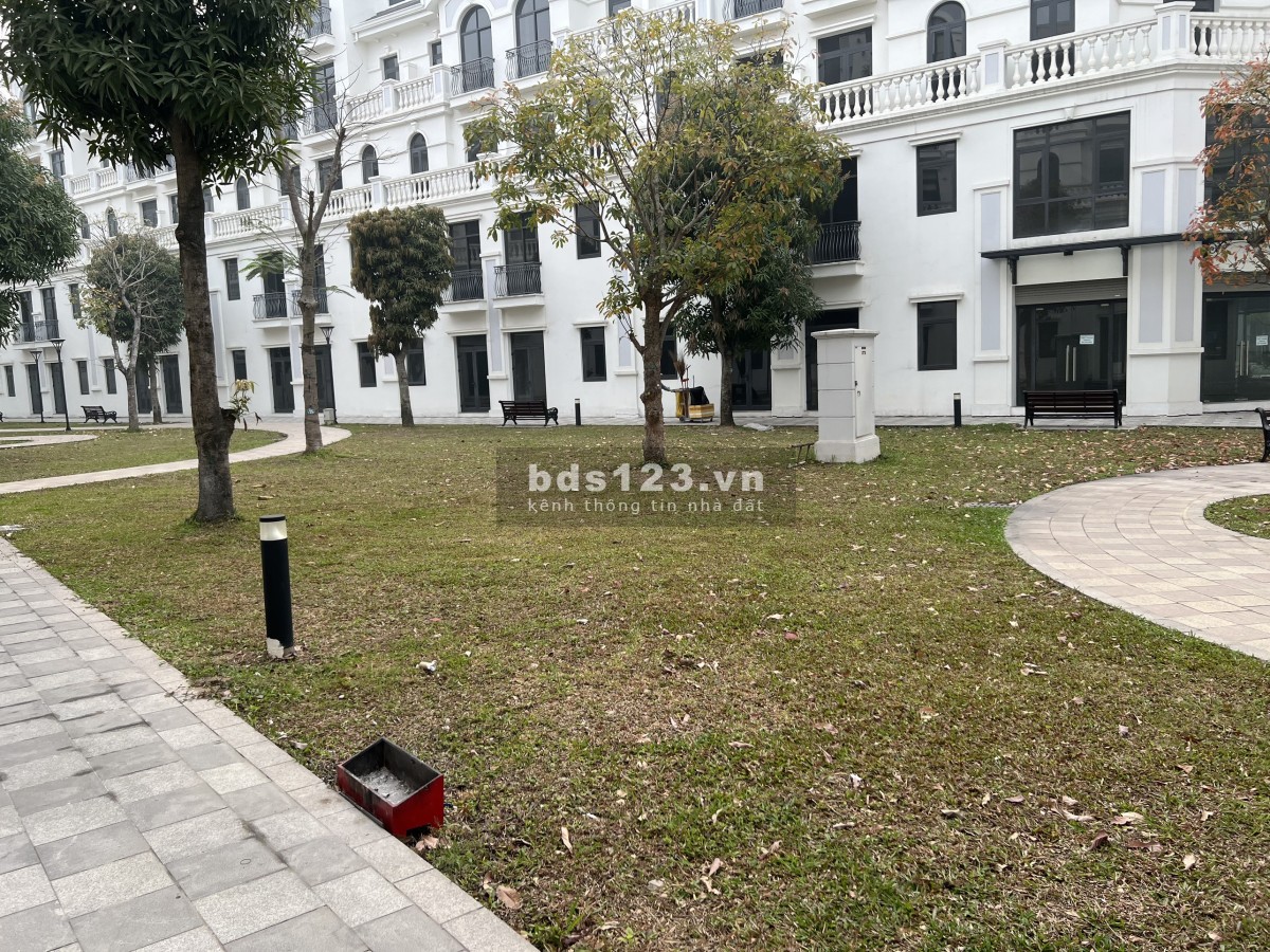 (Cắt lỗ) Đơn lập góc SAO BIỂN, xây dựng 129m2/sàn giá 16.2 tỷ Vin Gia Lâm (0985941715)