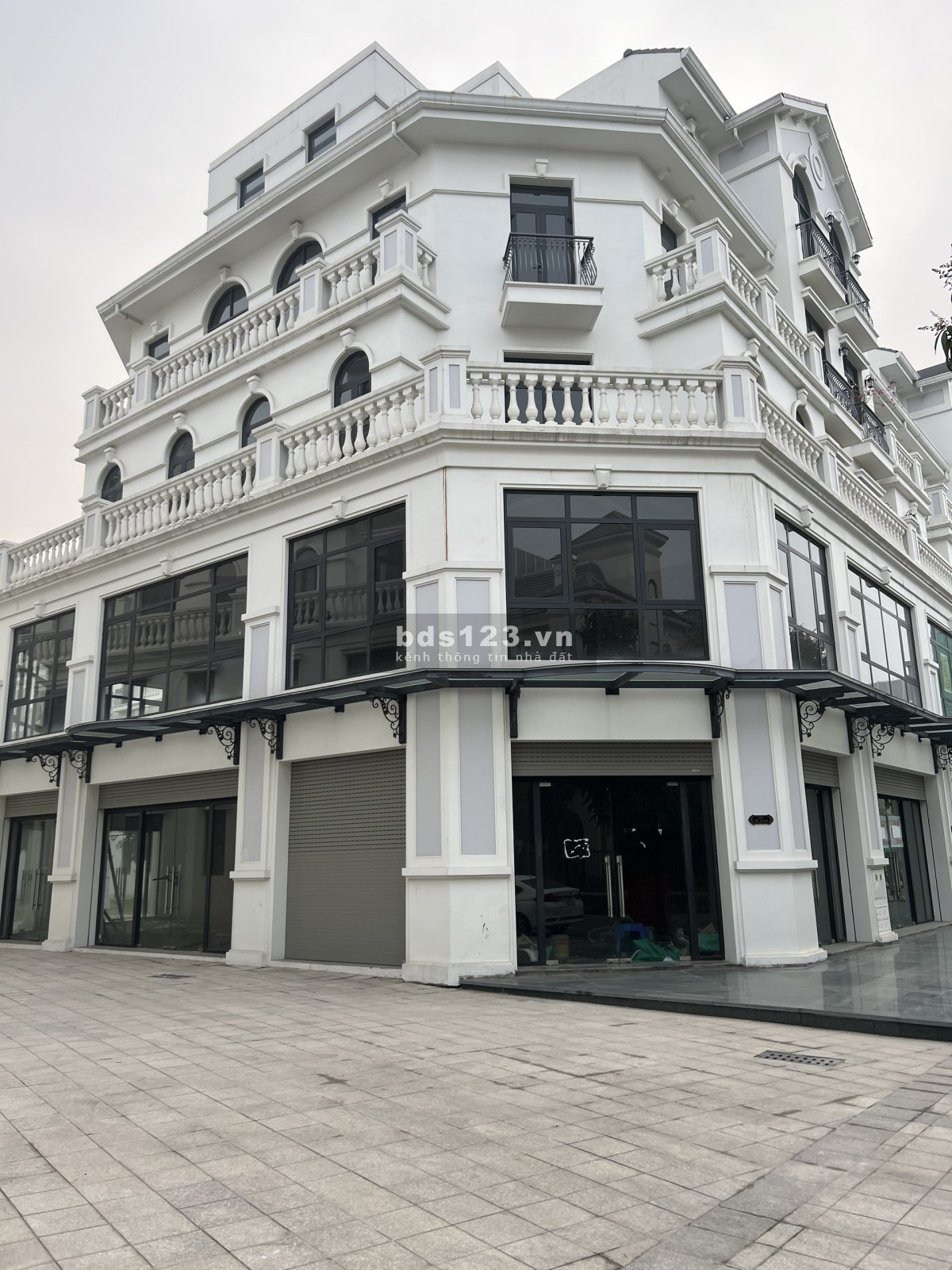 (Cắt lỗ) Đơn lập góc SAO BIỂN, xây dựng 129m2/sàn giá 16.2 tỷ Vin Gia Lâm (0985941715)