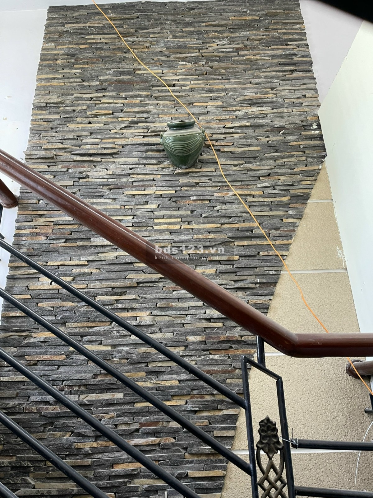 Chính chủ bán nhà nguyên căn 8 phòng ngủ hẻm xe hơi Lê Văn Sỹ, Q3, 1T3L. Giá 13tỷ8