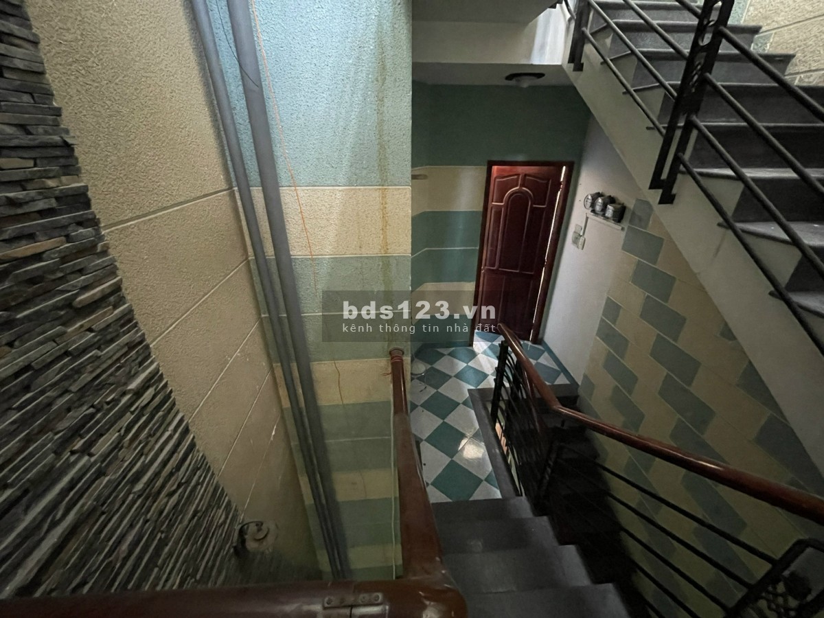 Chính chủ bán nhà nguyên căn 8 phòng ngủ hẻm xe hơi Lê Văn Sỹ, Q3, 1T3L. Giá 13tỷ8
