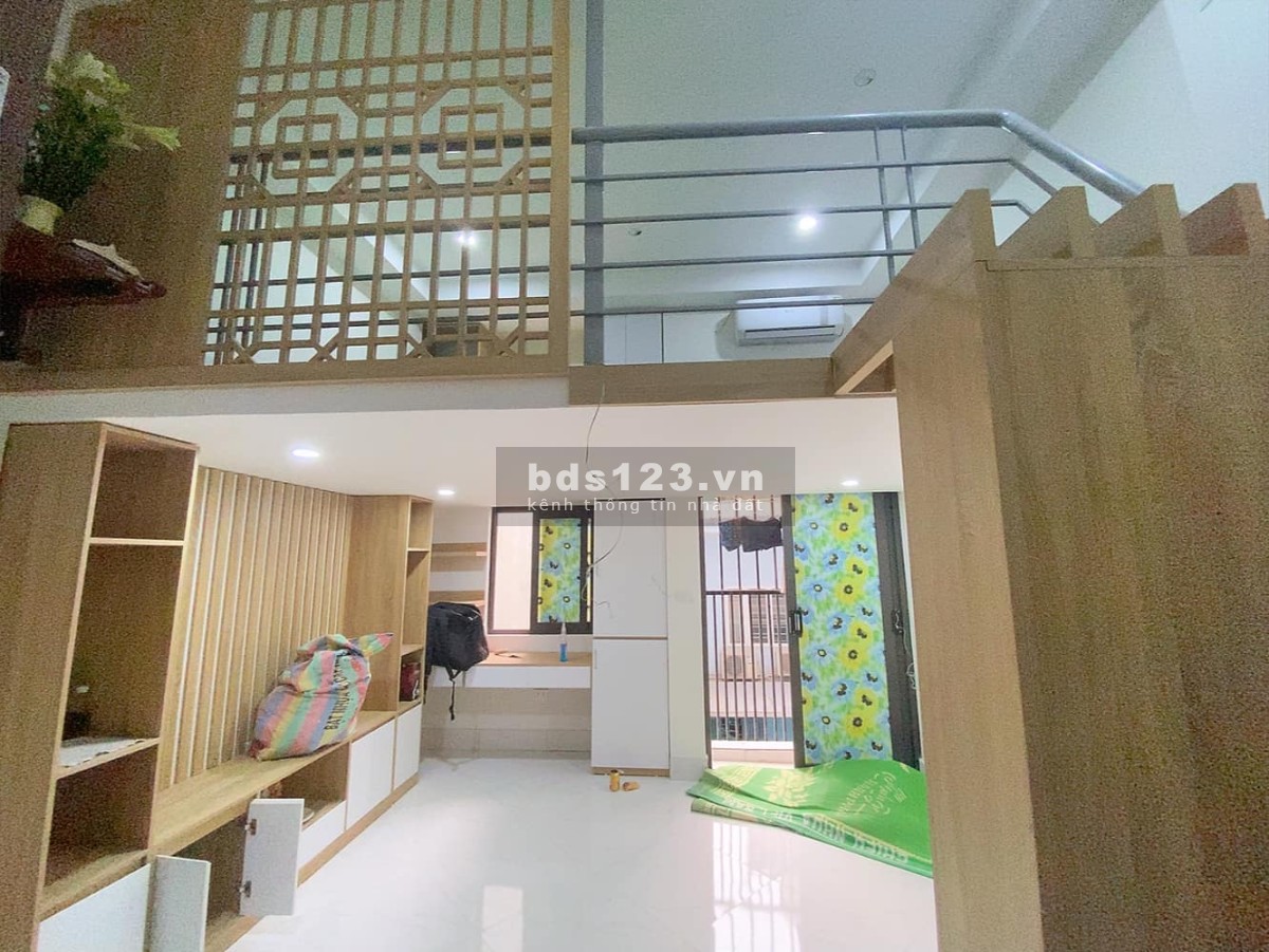 Bán nhà Chính Kinh Thanh Xuân 8 tầng 10.5 tỷ