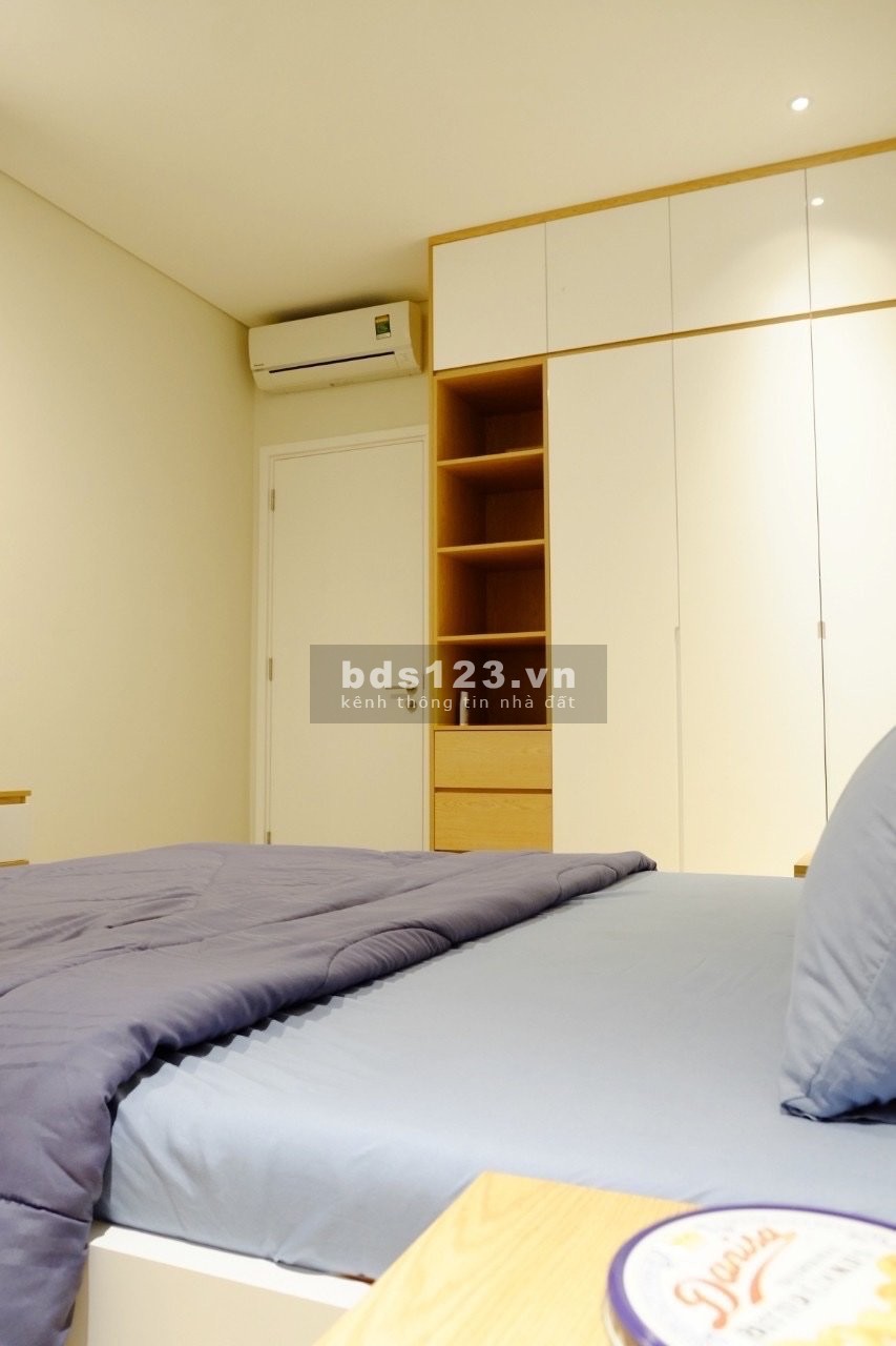 Ở đây có căn hộ ĐẢO KIM CƯƠNG - View đẹp bất chấp thời tiết cho thuê. Lh em Tâm: 0902.0506.43