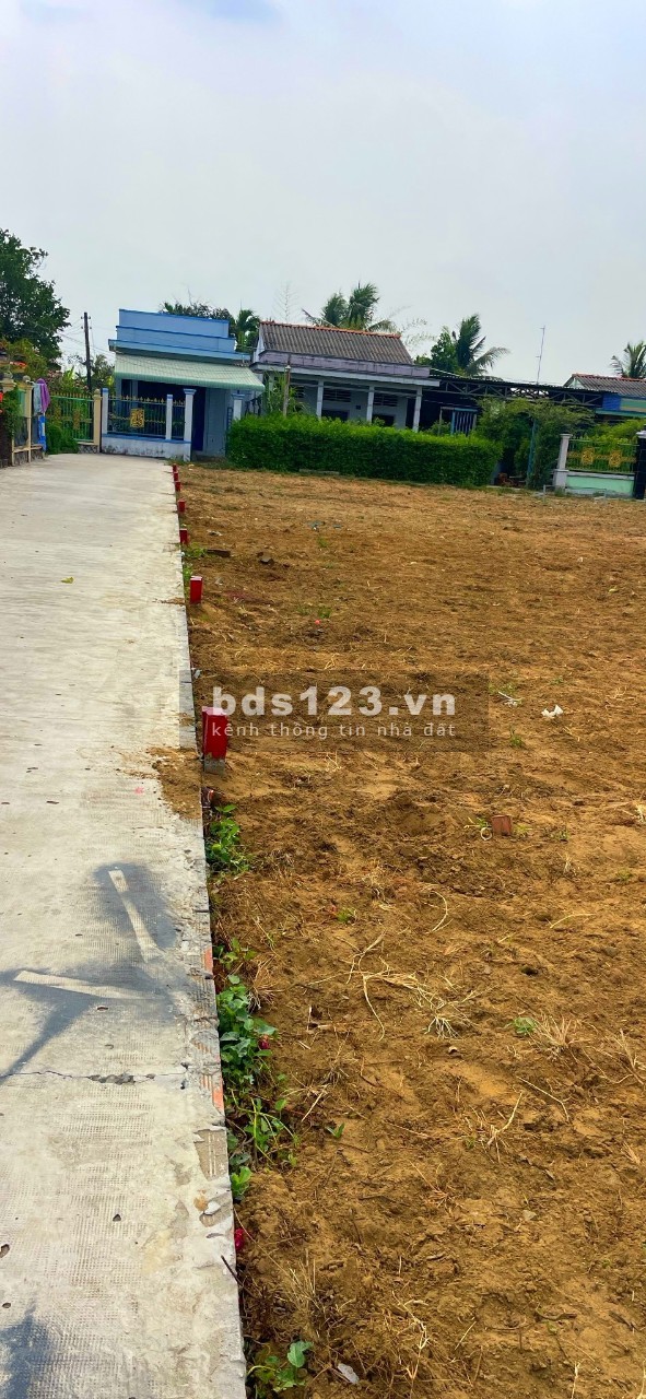 Bán 03 lô đất nền thổ cư 105m2 khu dân cư đông đúc Mỹ Lệ, Cần Đước, giá 1.4 tỷ/lô