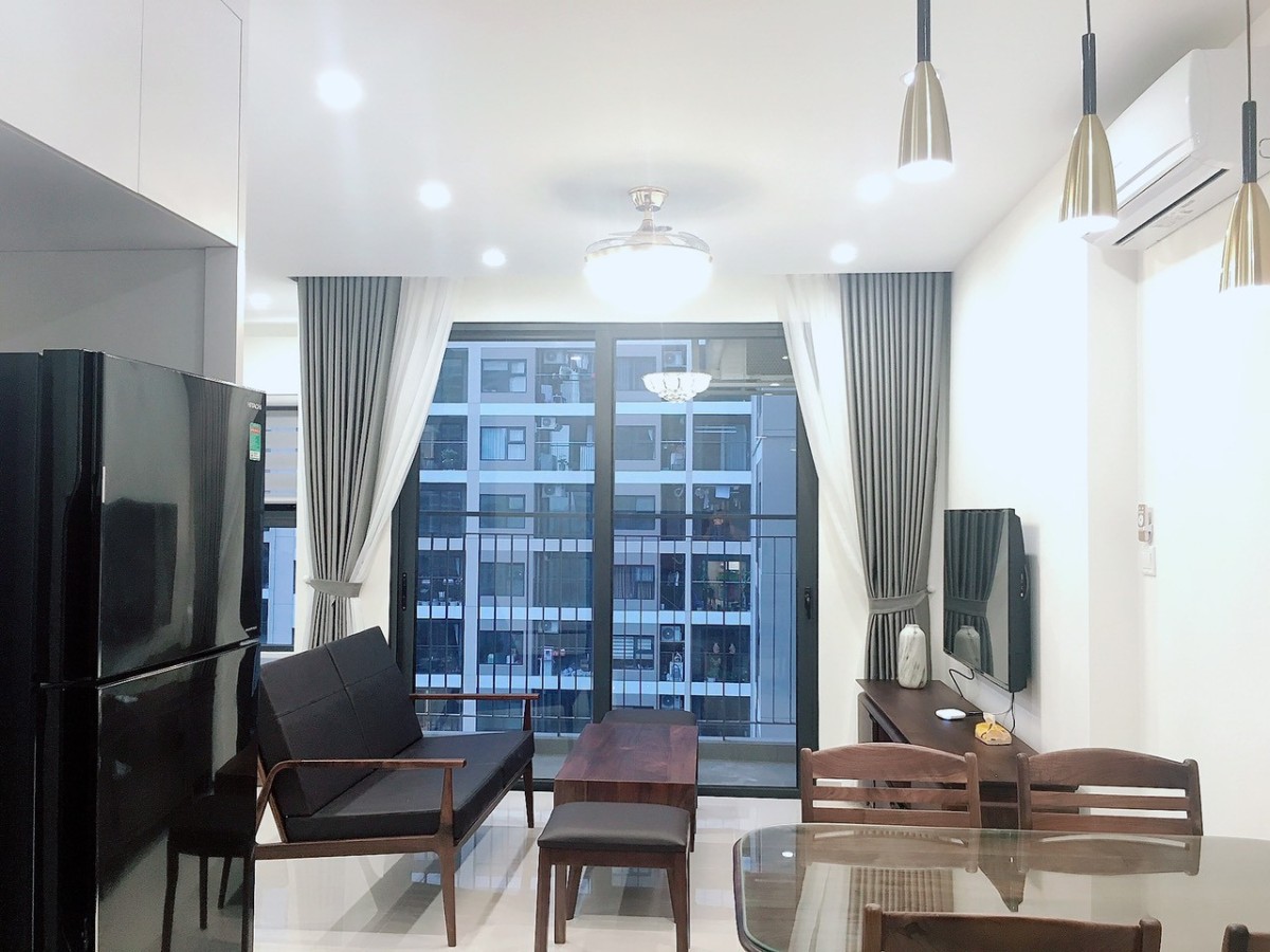 Cho thuê căn hộ 2pn + 2wc full đồ siêu nét tại Vinhomes Smart City