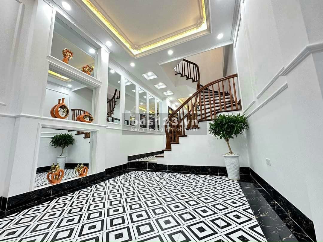 Bán nhà riêng ngõ thông KD sầm uất phố Đào Tấn, 58m 7T, Giá 20 tỷ. LH: 034.915.7982.