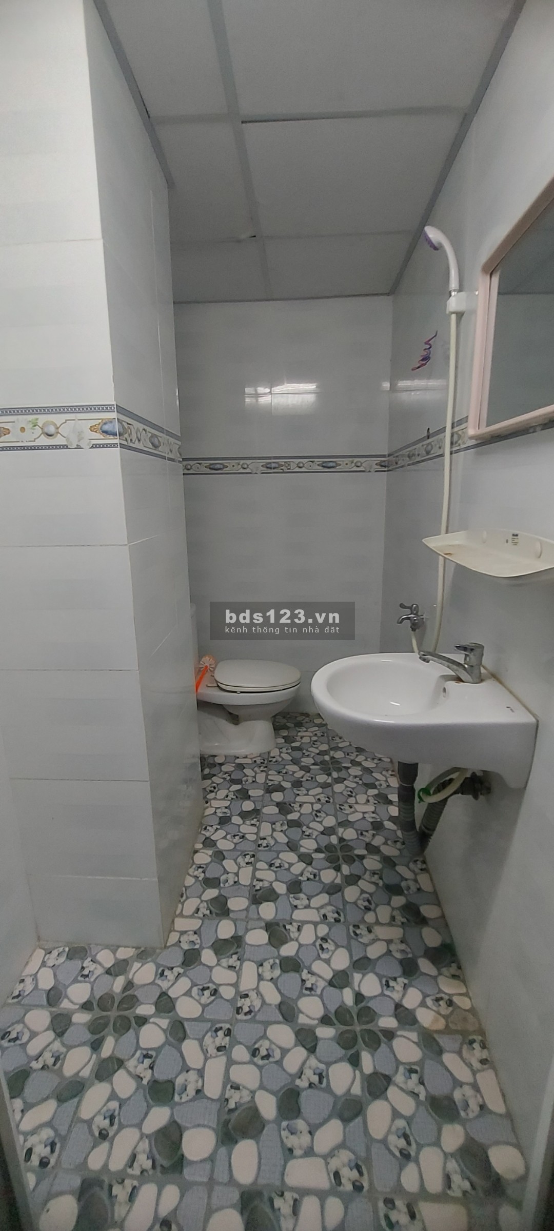 Phòng trọ giá rẻ cho anh chị em quận 8