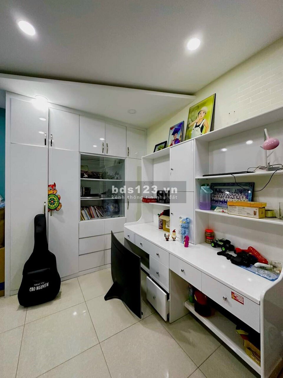 Bán nhà đất mặt phố 1 trệt 2 lầu 120m2 quy hoạch sửa nhà làm nhà 75m2 nhà mặt đường ôto19m