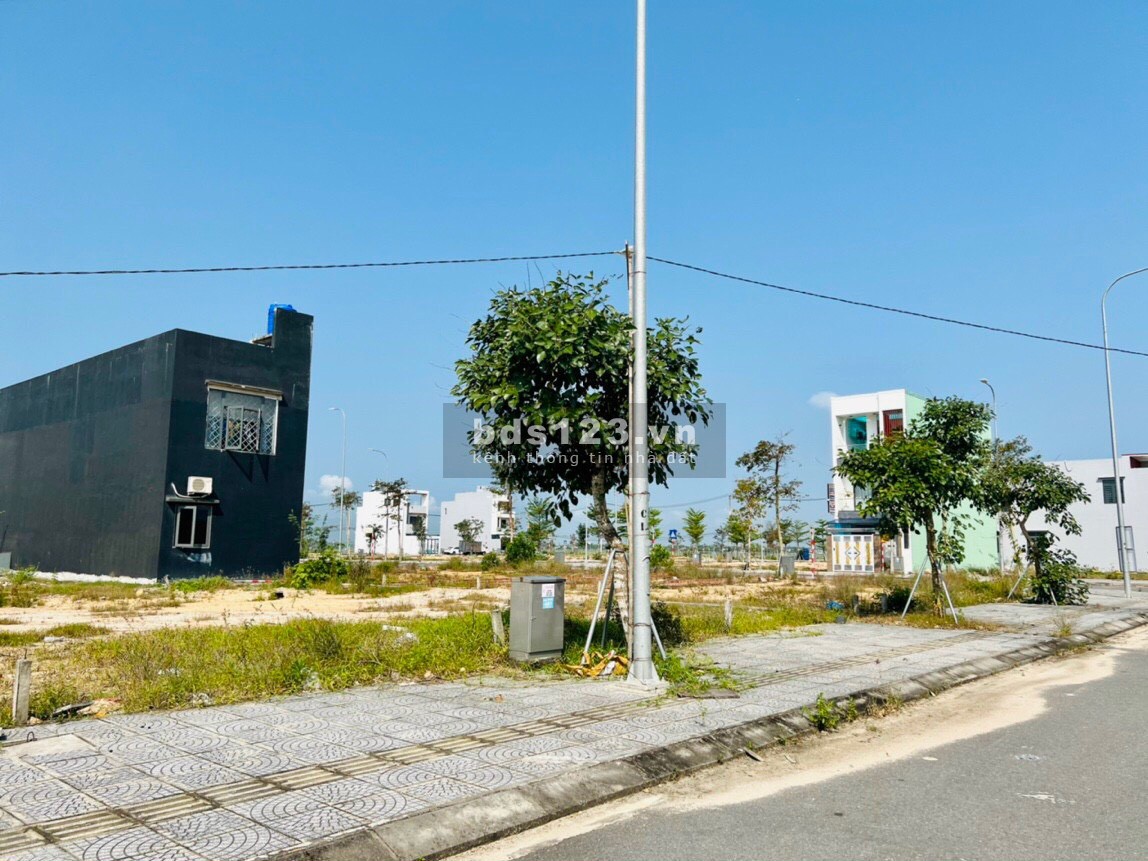 Cơ hội duy nhất sở hữu ngay đất cạnh siêu thị Go! (BIG C)Hạ tầng điện âm 100% - Mua công chứng ngay