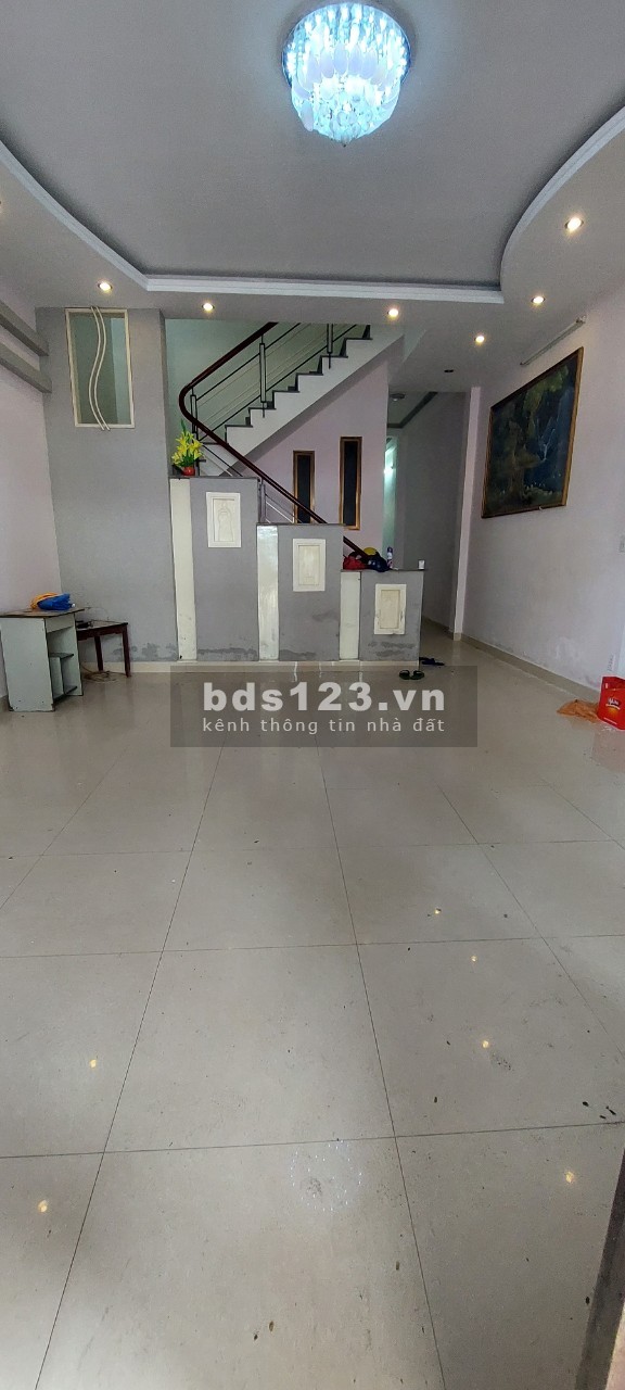 Cần cho thuê nhà 3 tầng đ 5m5 dt đất 115m2 có 6pn 3wc sầm uất sơn trà đẹp rẻ
