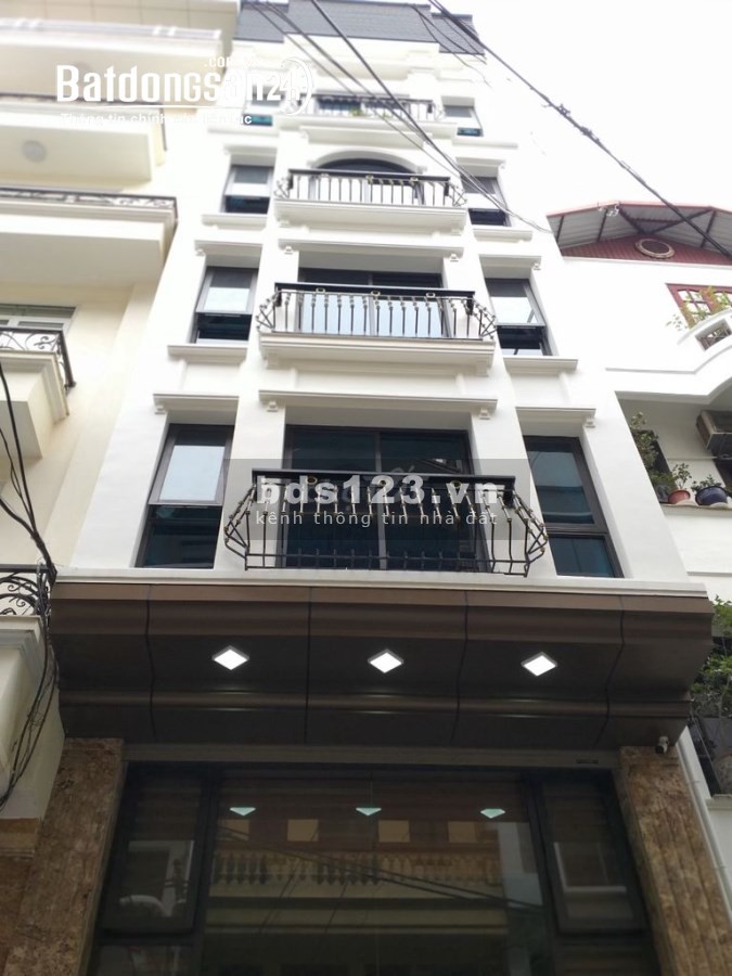 Bán nhà riêng đẹp hẻm xe hơi Lê Văn Sỹ - Q3 giá tốt
