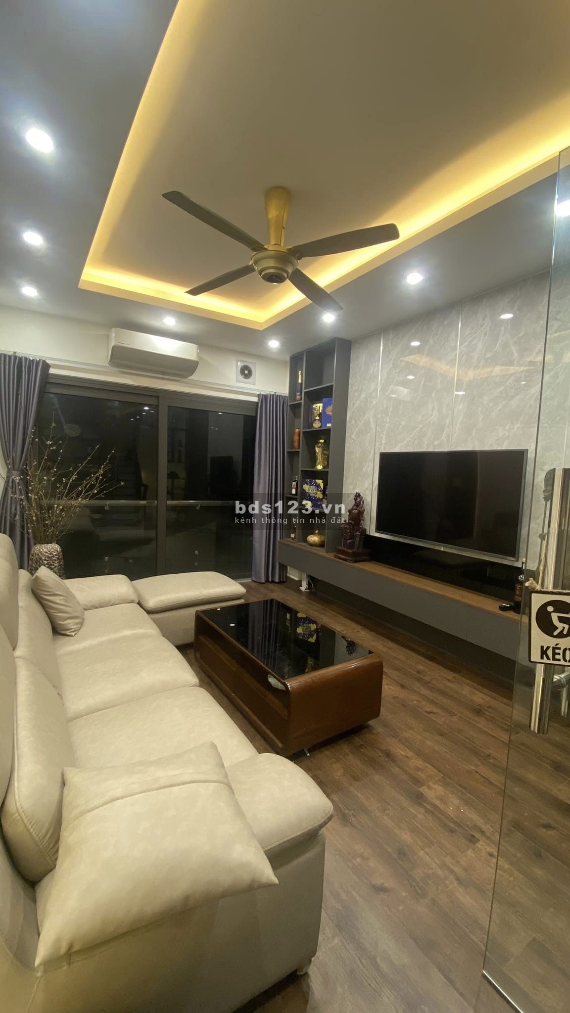 Bán nhà riêng phố Phan Đình Giót, Hà Đông - Ô tô đỗ cửa - DT 30M x 5 tầng. Gía chỉ 4,3 tỷ