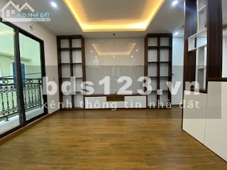 Cần tiền bán gấp nhà Vạn Phúc Hà Đông với diện tích 39 - 41