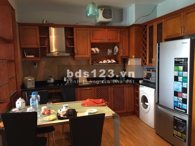 Cần cho thuê căn hộ Indochina Quận 1, Dt : 115m2, 3PN, Giá : 14.5 tr/th, có đầy đủ nội thất