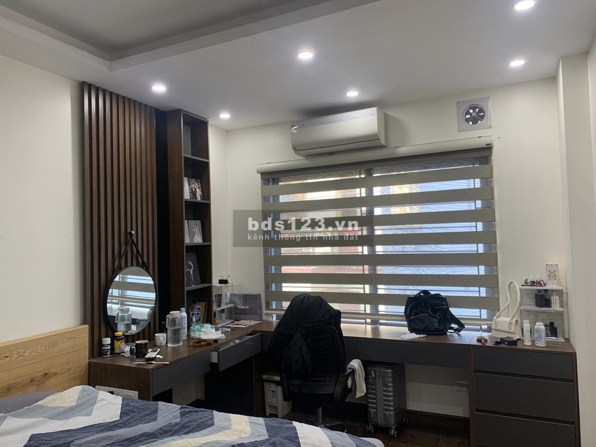Bán nhà riêng phố Phan Đình Giót, Hà Đông - Ô tô đỗ cửa - DT 30M x 5 tầng. Gía chỉ 4,3 tỷ