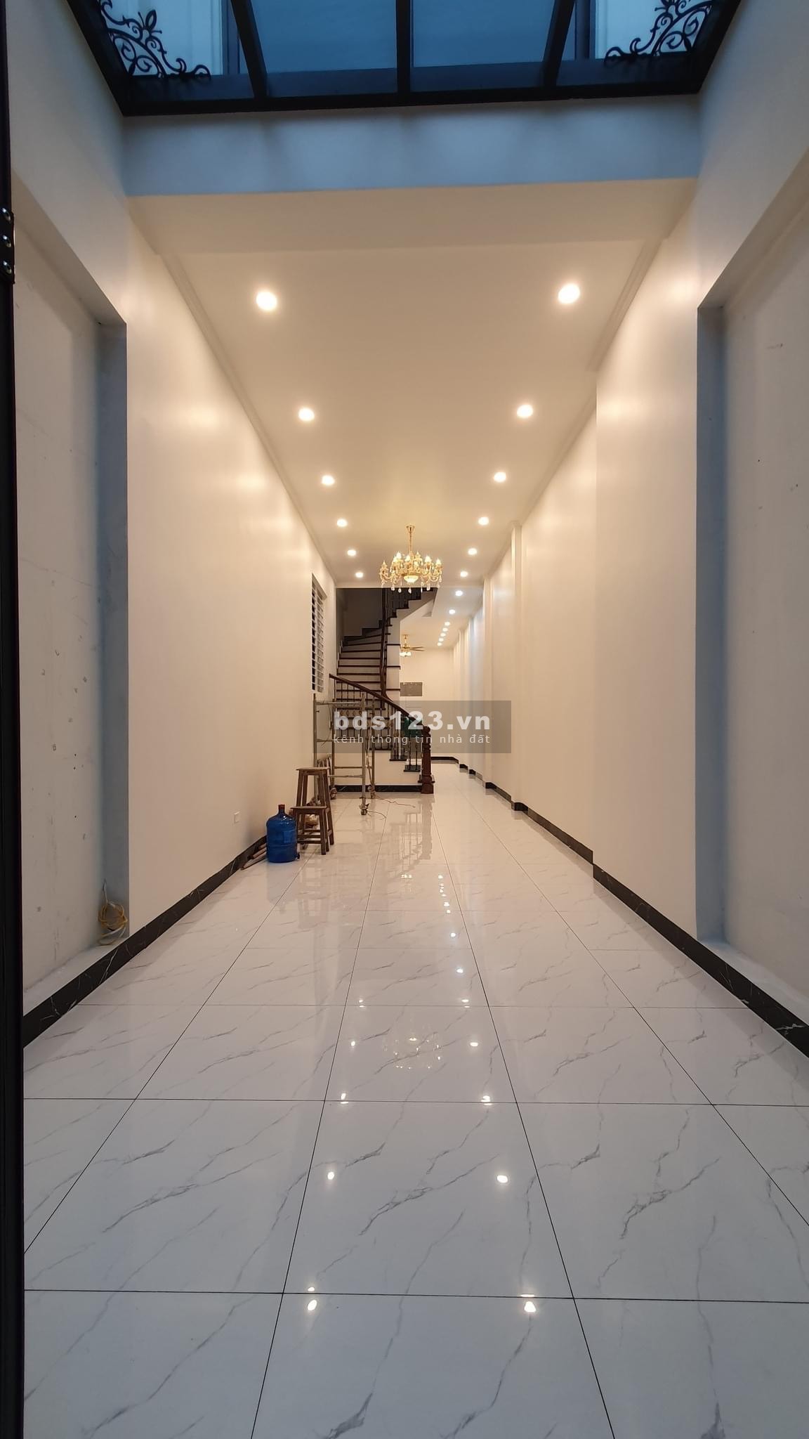 Bán nhà mới Khương Hạ - kinh doanh - ô tô tải đua - thang máy êm ru - 64m - 12tỷ