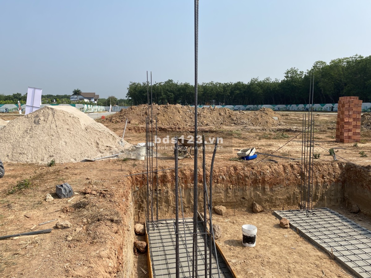 Đất nền Bến Cát trung tâm cụm kcn 65m2 giá 900 triệu sổ hồng từng nền quy hoạch 1/500