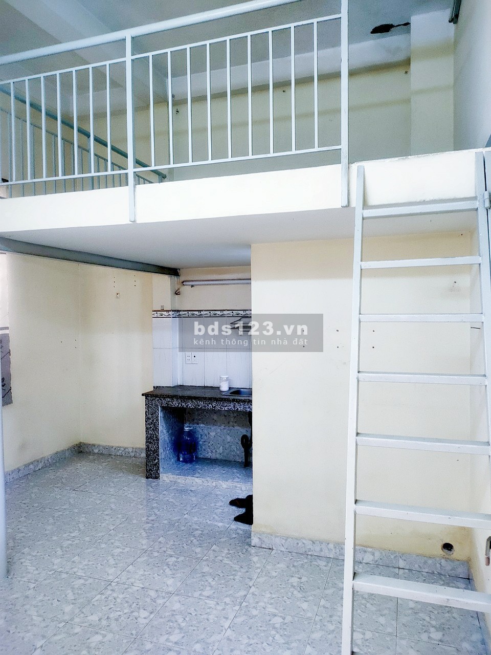Phòng lớn 30m2 có gác, vị trí tiện lợi an ninh giá cực rẻ - cho thuê nhà trọ quận 8