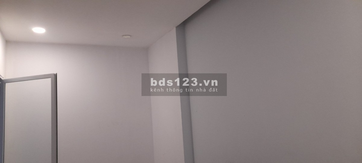 Bán nhà mặt tiền khu đô thị Uhome đường Lê Lợi, giá tốt