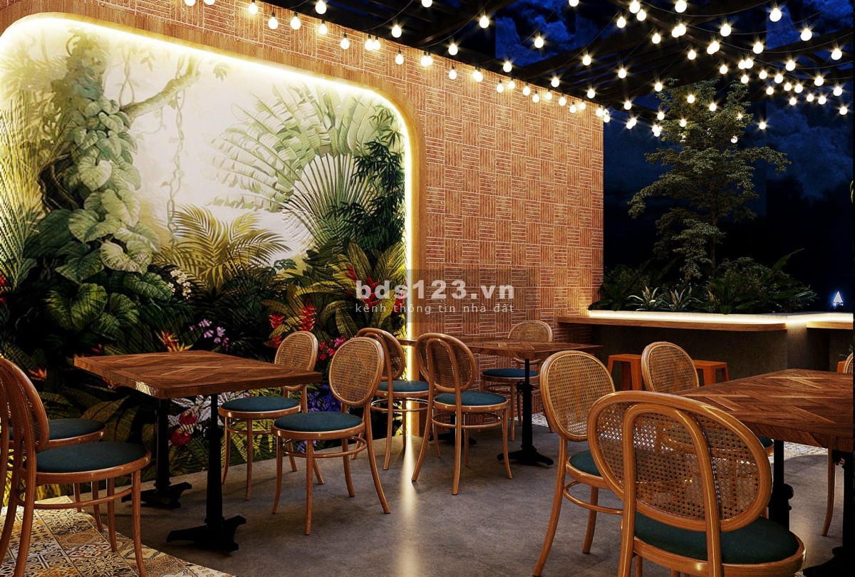 Bán nhà riêng, ô tô vào nhà - Ba bước ra Hồ Tây - Khu phân lô cán bộ - Nhà đẹp ở ngay